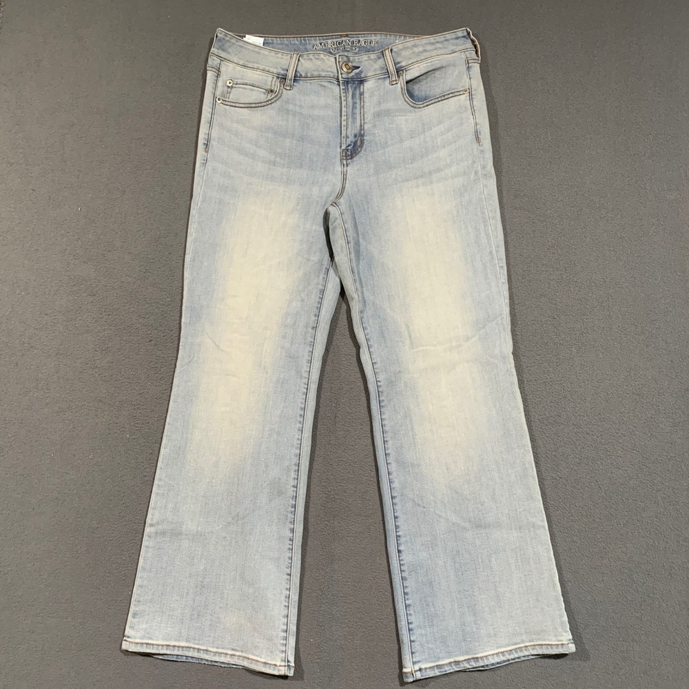 American Eagle Kick Bootcut Jeans Women 14 Short Light Wash Stretch Denim Retro